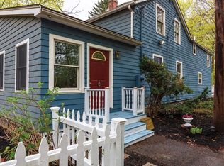 32-34 Hurley Pl, Newton, MA 02459