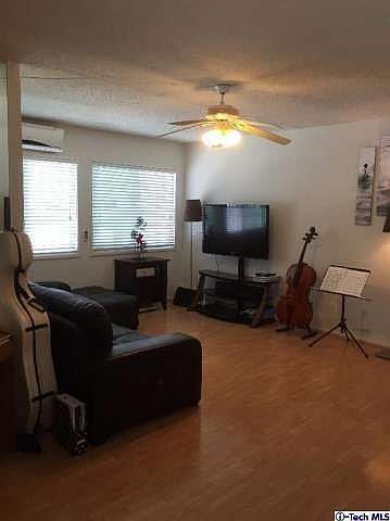 1st image of 2656 Fairway Ave APT 1