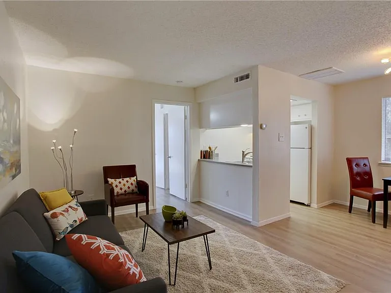 9079 Jollyville Rd #303 — Photo 10