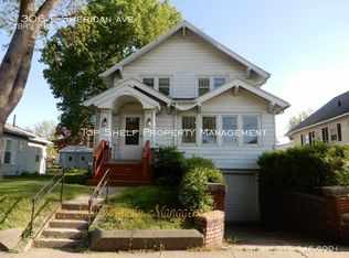 1306 E Sheridan Ave, Des Moines, IA 50316