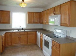 817 Everview Ln, Derry, PA 15627