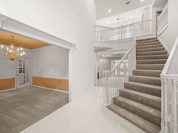 5th image of 15914 S Barkers Landing Rd