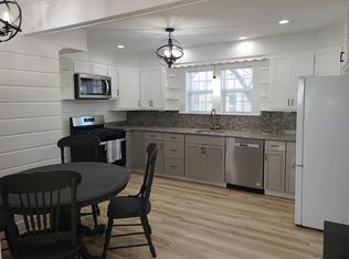 300 N Maple St, NEW LONDON, IA 52645