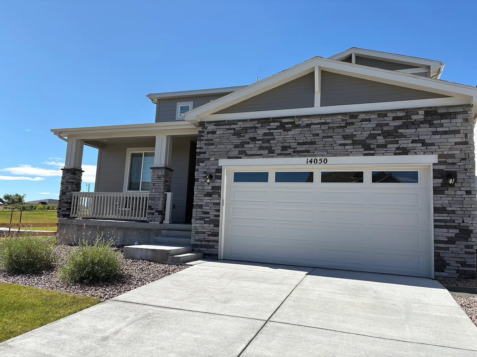 4 bed, 4152 sqft, $3,850 — Photo 2