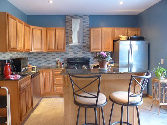 2nd image of 41 Sagamore Ter