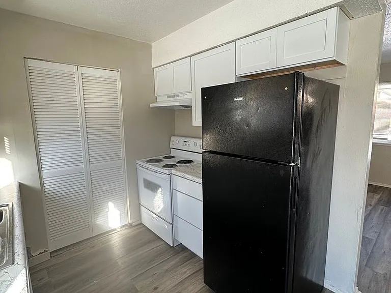 Forest Village Apartments — Photo 5