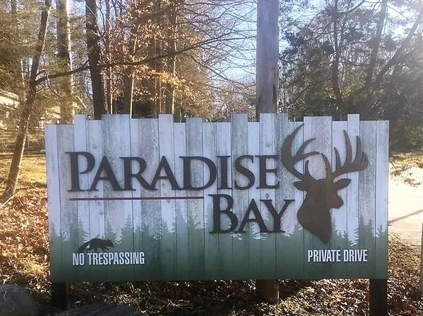 84 S Paradise Bay Blvd, Rockville, IN 47872