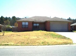 1485 Southern Hills Dr, Conway, AR 72034
