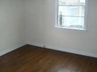 1020 Judge Ave, Waukegan, IL 60085