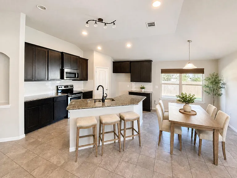 816 Sleeping Bear Dunes Dr — Photo 1