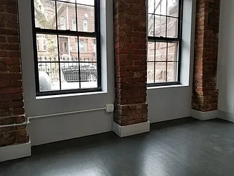 Rented by Dorit Avidar, LREB