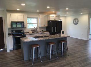 580 York St, Cresco, IA 52136