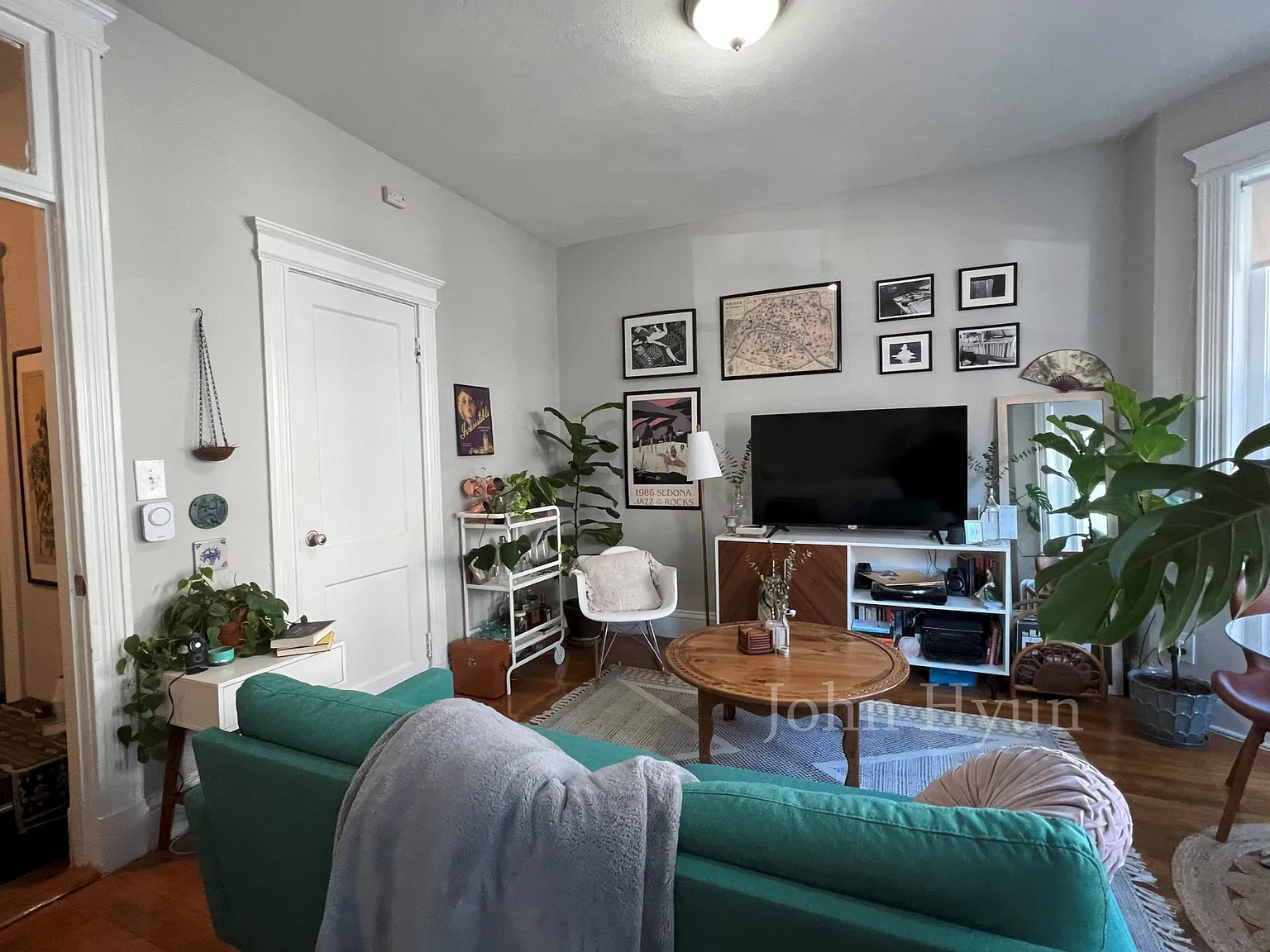 Studio, 500 sqft, $1,995 — Photo 3