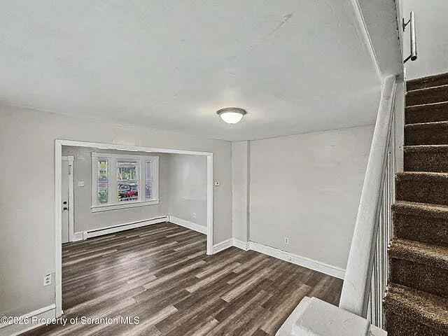 109 1/2 Penn St — Photo 7
