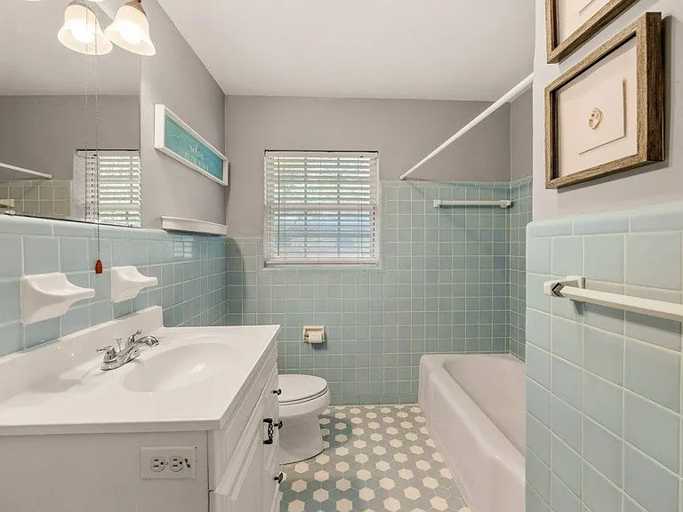 1142 Old Fort Dr — Photo 25