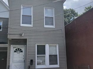 352 Paterson Ave, East Rutherford, NJ 07073