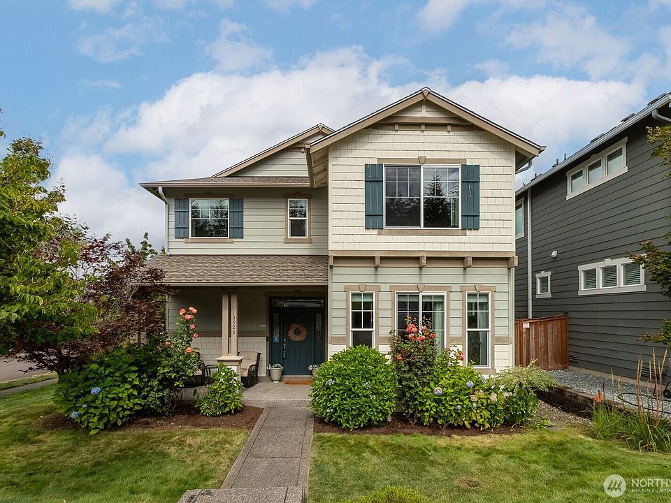 1st image of 13525 188th Avenue E