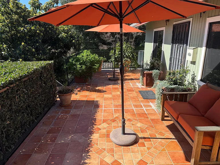 55 W Mira Monte Ave — Photo 4