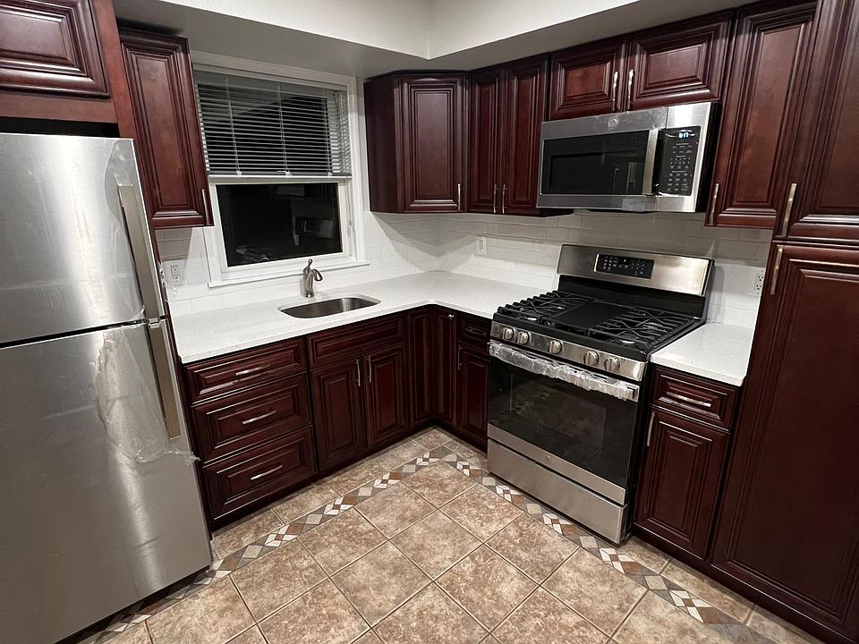 1st image of 936 72nd St #2