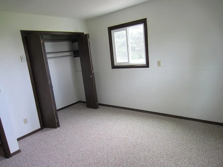 Dakota Village Apartments — Photo 9