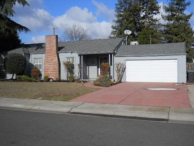 1st image of 2035 W Oxford Way