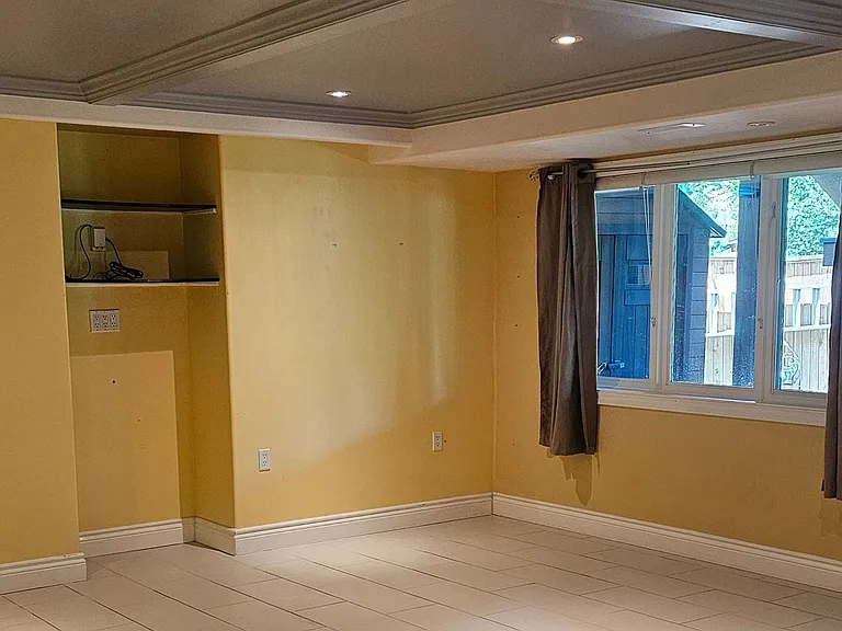 21 Oakside Dr #LOWER LEVEL — Photo 34
