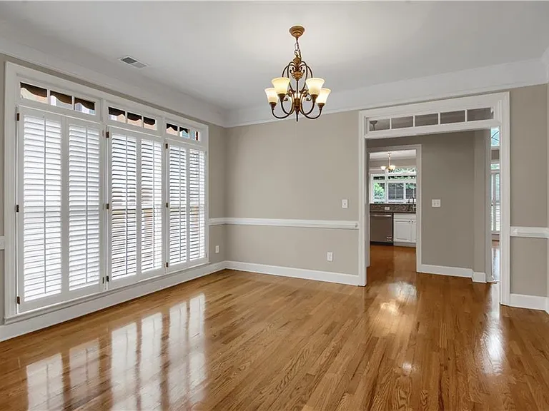 312 Declaire Way NE — Photo 7