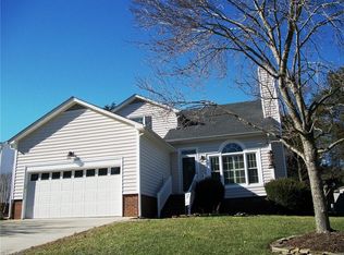 3807 Kenwood Ct, Greensboro, NC 27410