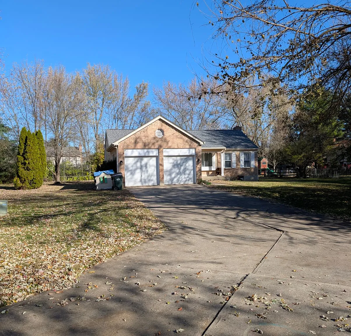 3 bed, 1217 sqft, $2,400 — Photo 1