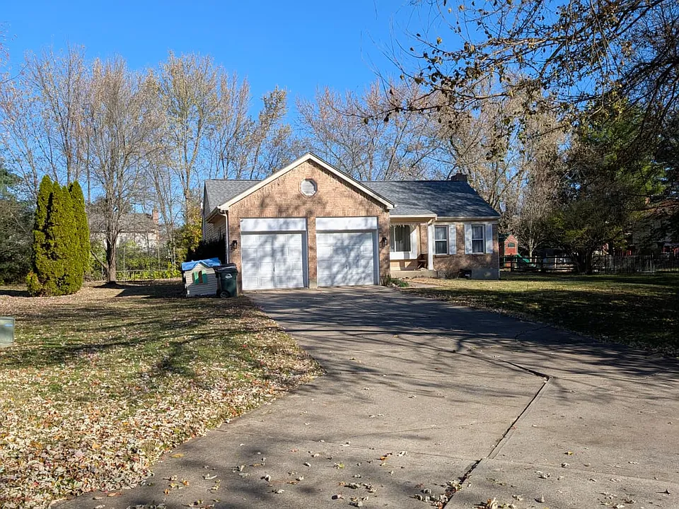 5900 Deer Run Dr