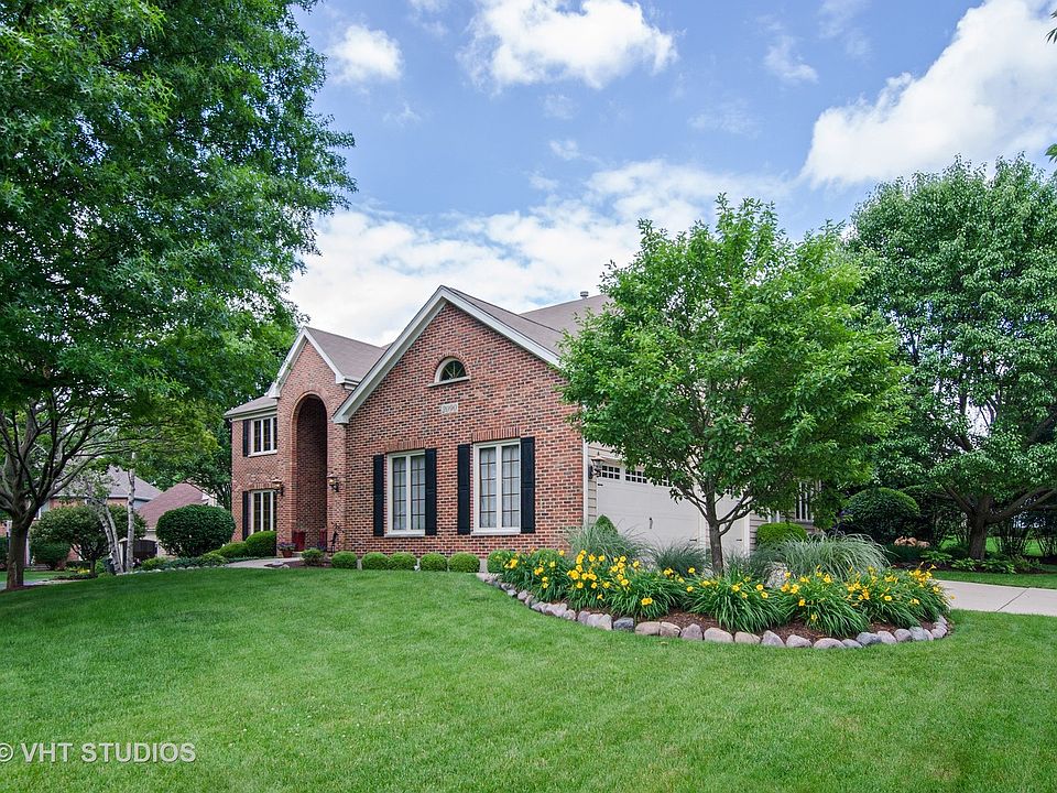 2nd image of 2090 Persimmon Ct