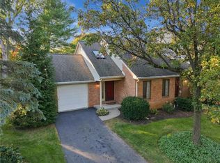 2865 Greenleaf Ct, Bethlehem, PA 18017