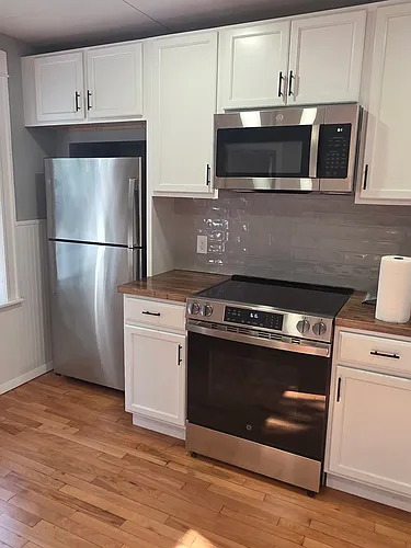 82 Cohasset St #2 Photo 1