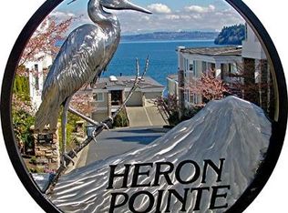7305 Soundview Dr UNIT 401, Gig Harbor, WA 98335