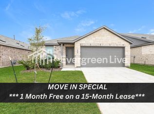 1428 Merlin Bluff St, Forney, TX 75126