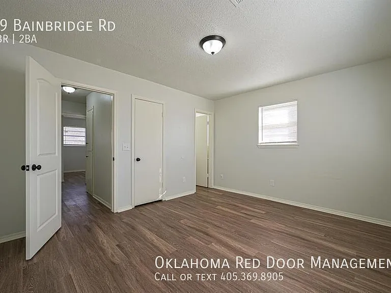 29 Bainbridge Rd — Photo 13