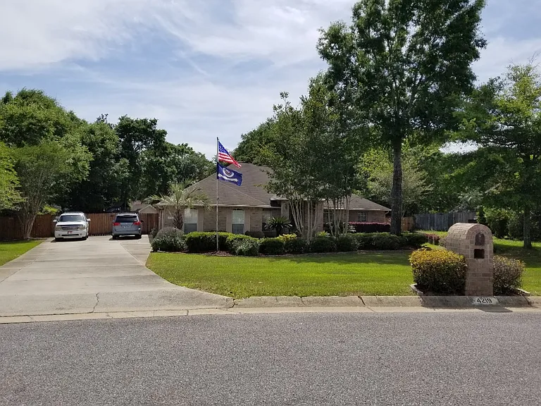 4219 Spindlewick Dr — Photo 1