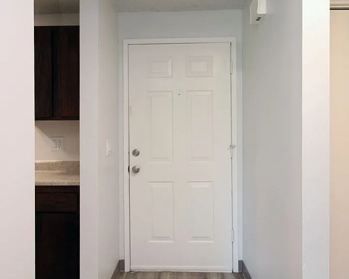 Raleigh Heights — Photo 11