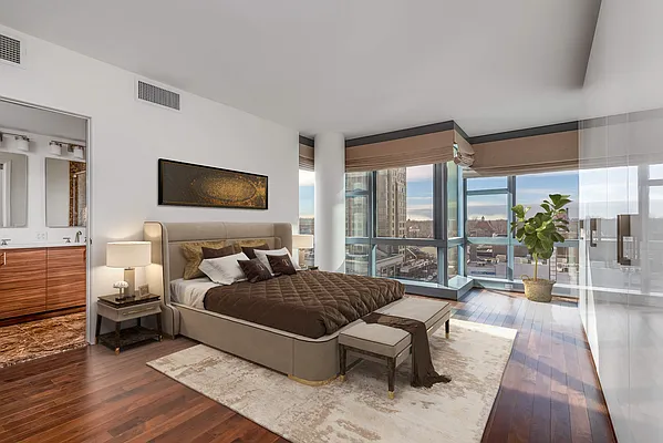 Sold by Industrie Residential | media 18