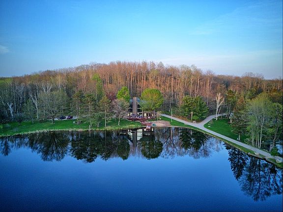 2nd image of 100 Adams Rd