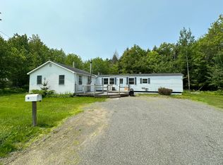 40 Pleasant St, Milo, ME 04463