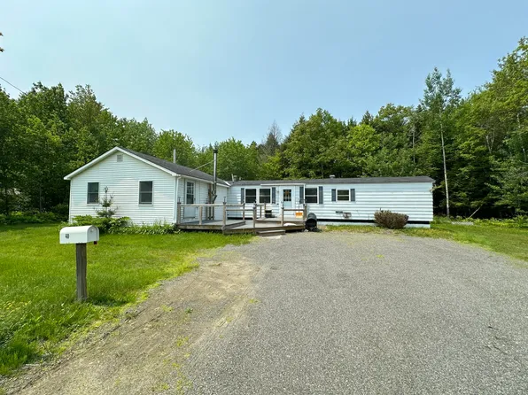 40 Pleasant Street, Milo, ME 04463