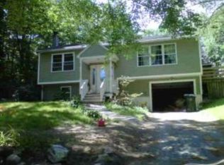 105 Auburn Rd, Londonderry, NH 03053