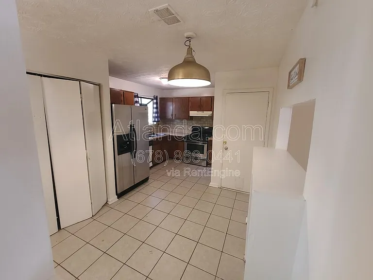 905 Hemingway Rd — Photo 15