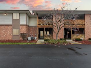 16509 Woodlane Rd, Fraser, MI 48026