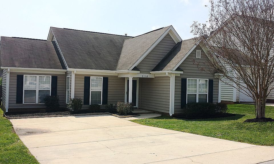1st image of 2118 Wexford Way