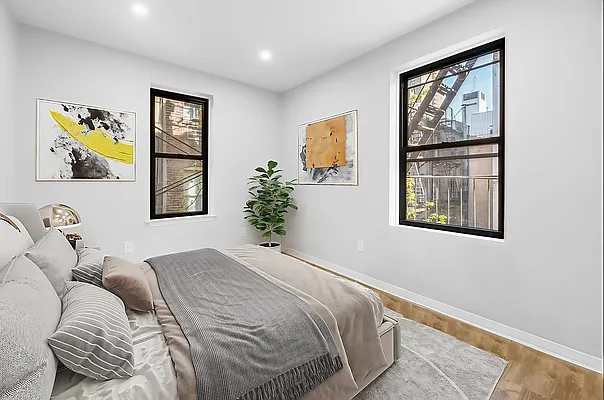 Rented by REAL New York | media 3