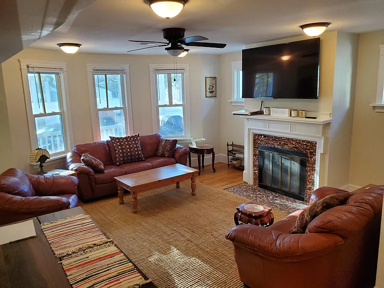 41 S Dover Ave — Photo 4
