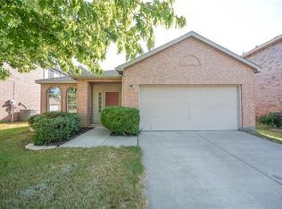 1212 Indian Trail Rd, Roanoke, TX 76262