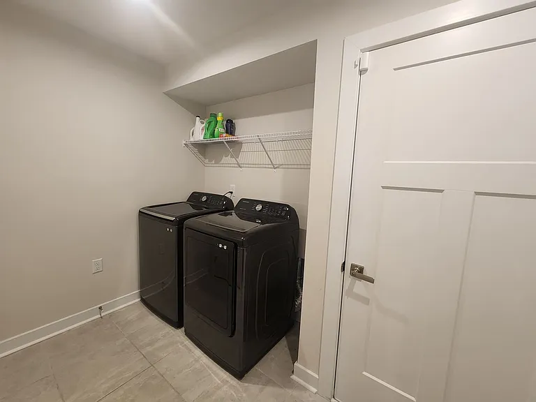 154 Stella Ln — Photo 11